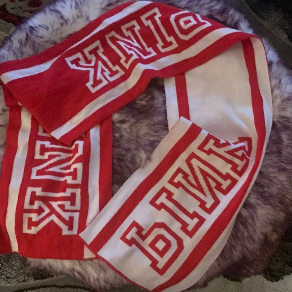 PINK Victorias Secret nwot red